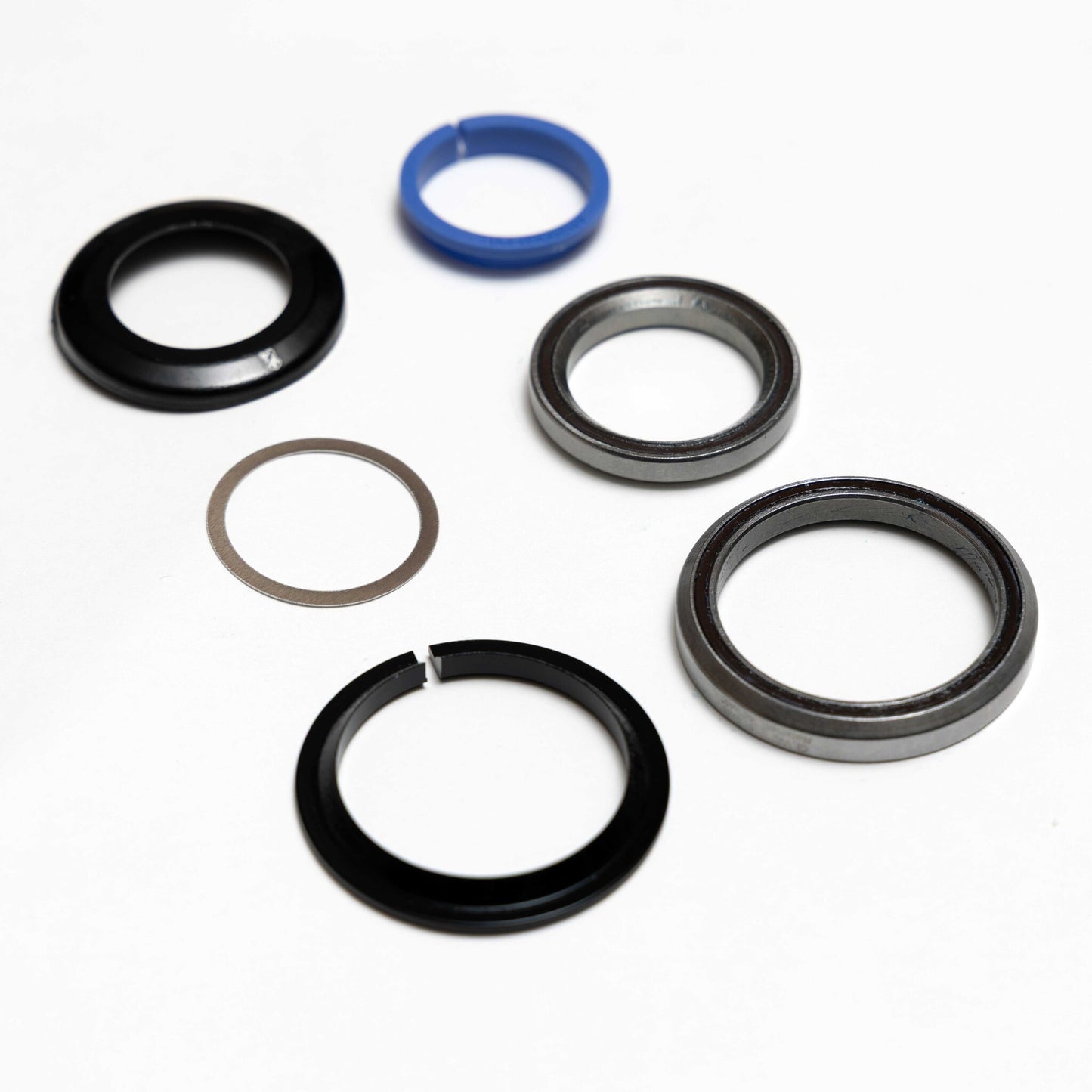 MASH AC Sealed Headset 1 1/8 to 1 1/2 Taper
