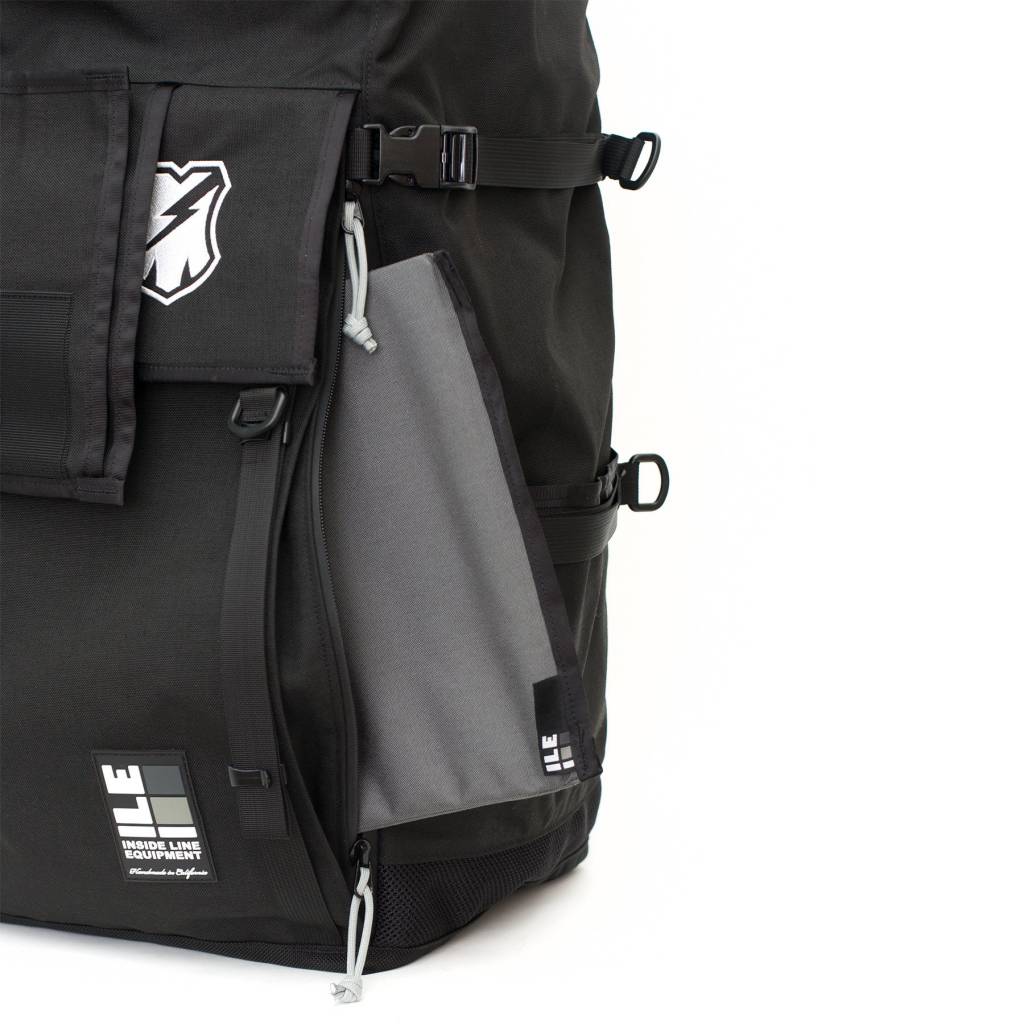 ILE X MASH XL Roll Top Backpack Black