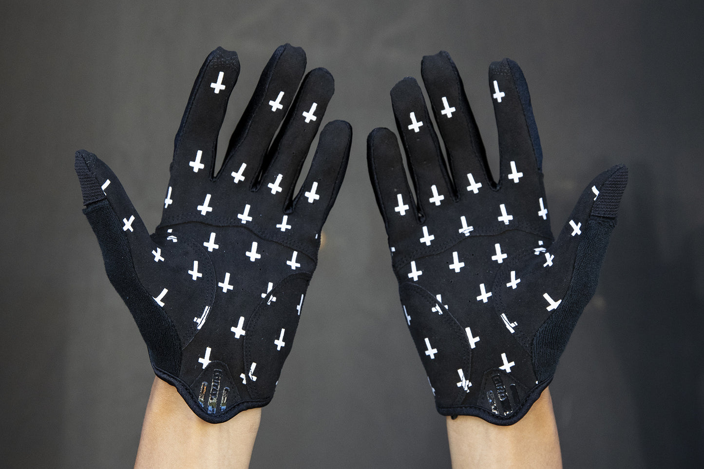 MASH Black Cross DND Gloves