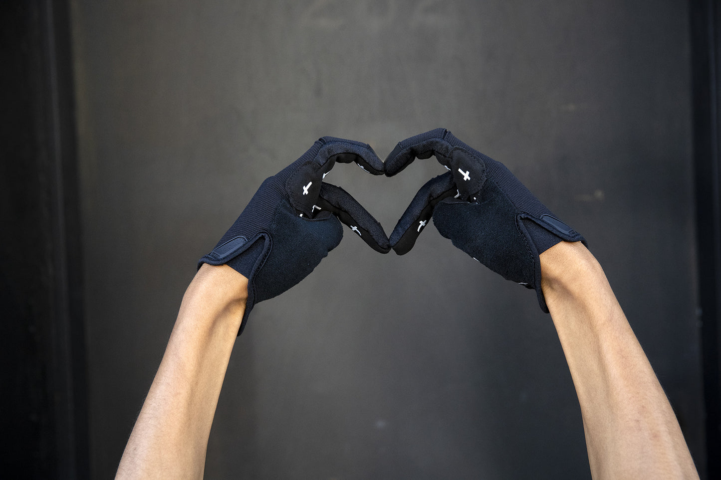 MASH Black Cross DND Gloves