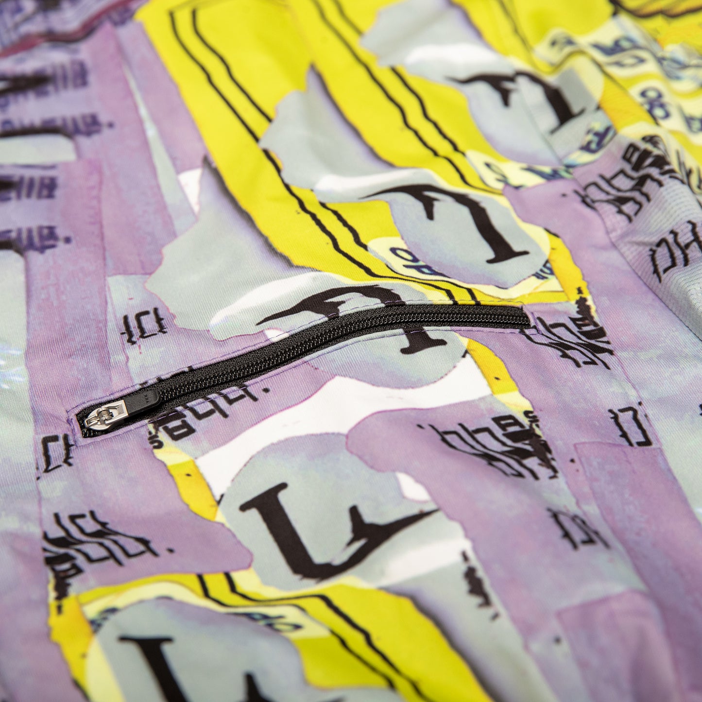 Diamond Dust MFG Packable Wind Jacket