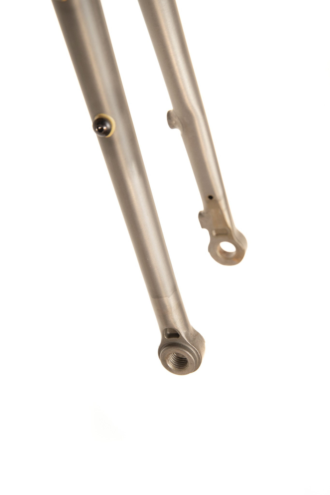 MASH Steel Disc Fork 1 1/8 Thru Axle Phosphate