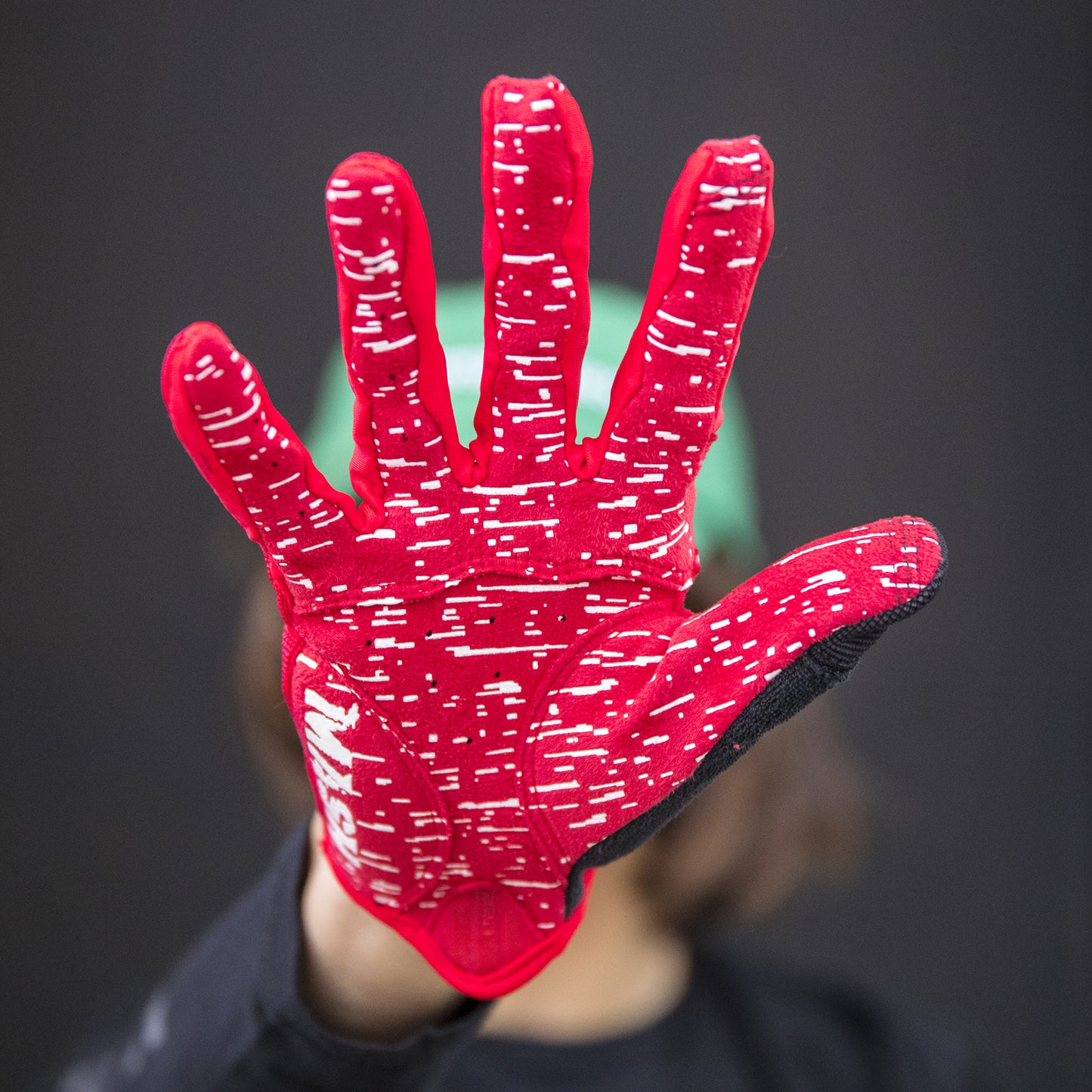 MASH GLITCH GLOVES Red
