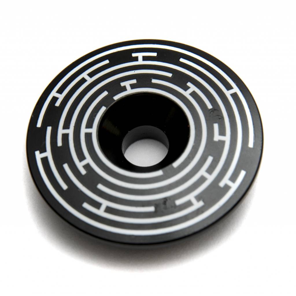 MASH Maze Top Cap Black