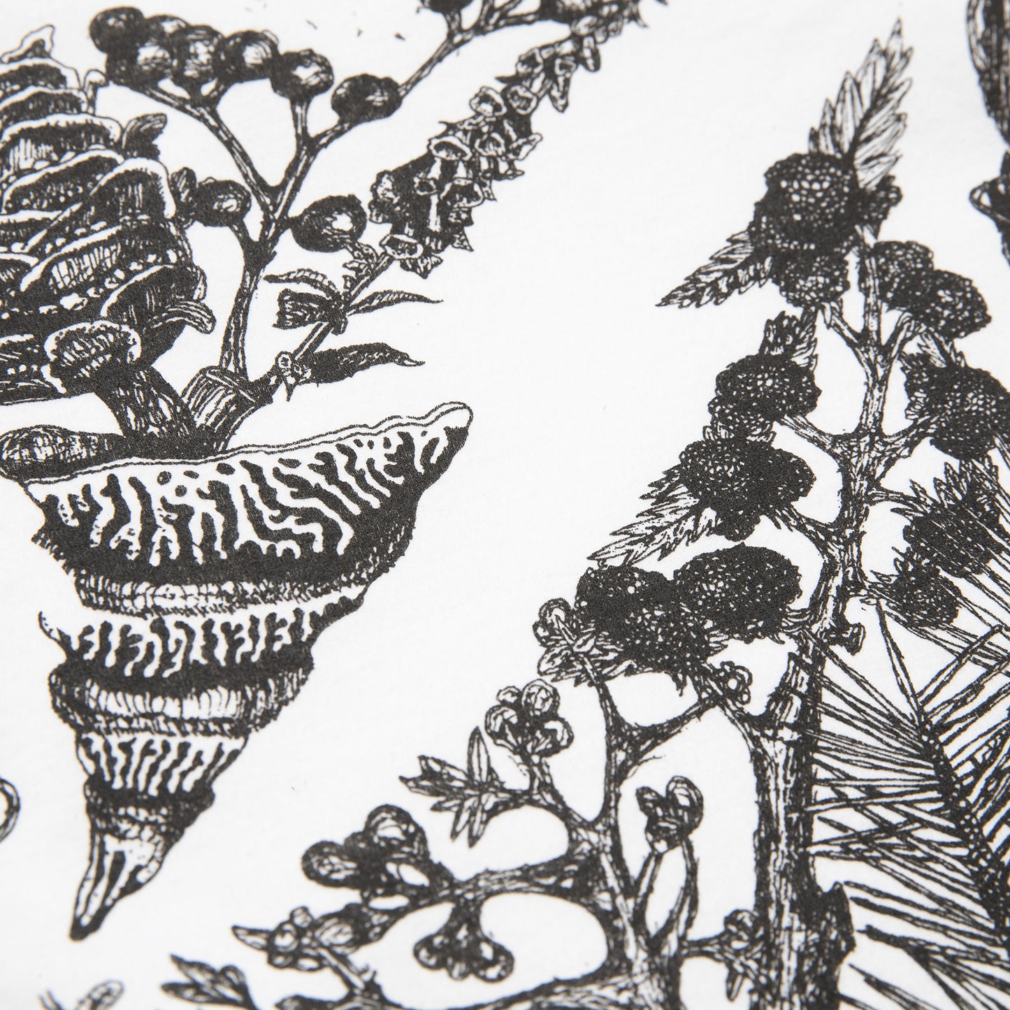 MASH CCC Shirt White