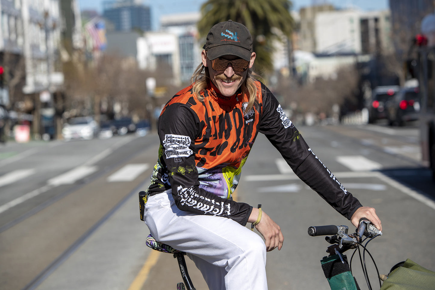 Diamond Dust MFG Packable Wind Jacket