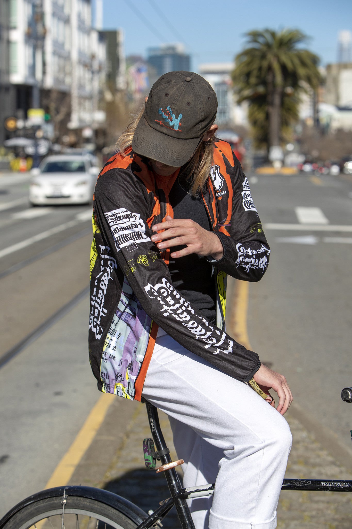 Diamond Dust MFG Packable Wind Jacket