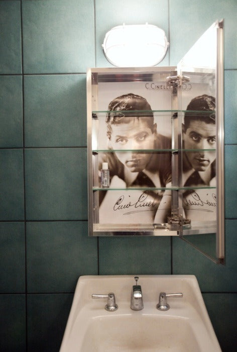 Man in the Mirror