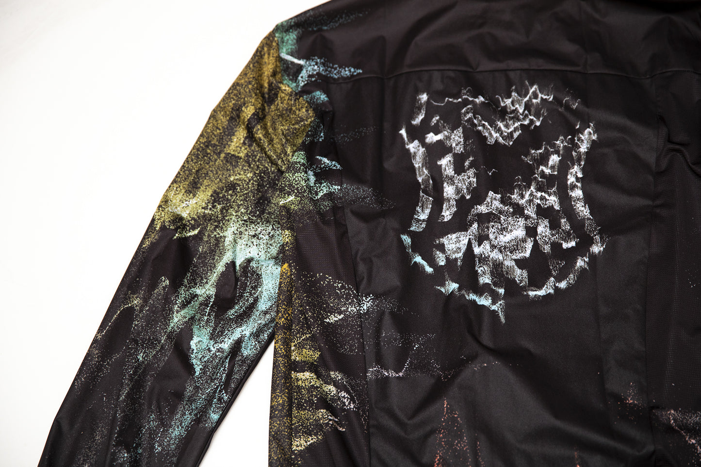 MASH Resolve Packable Wind Jacket