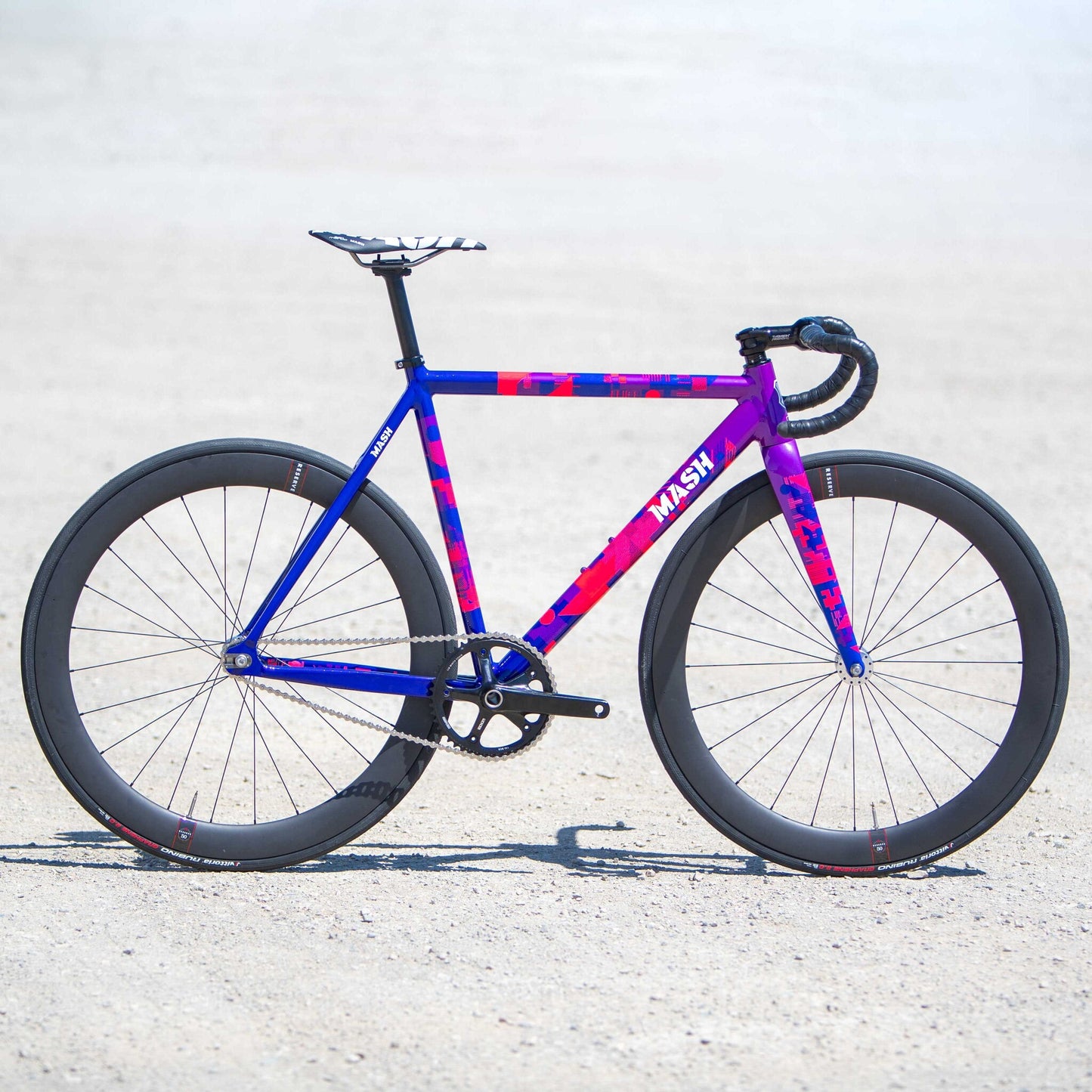 MASH AC-4 Frameset Blacklight
