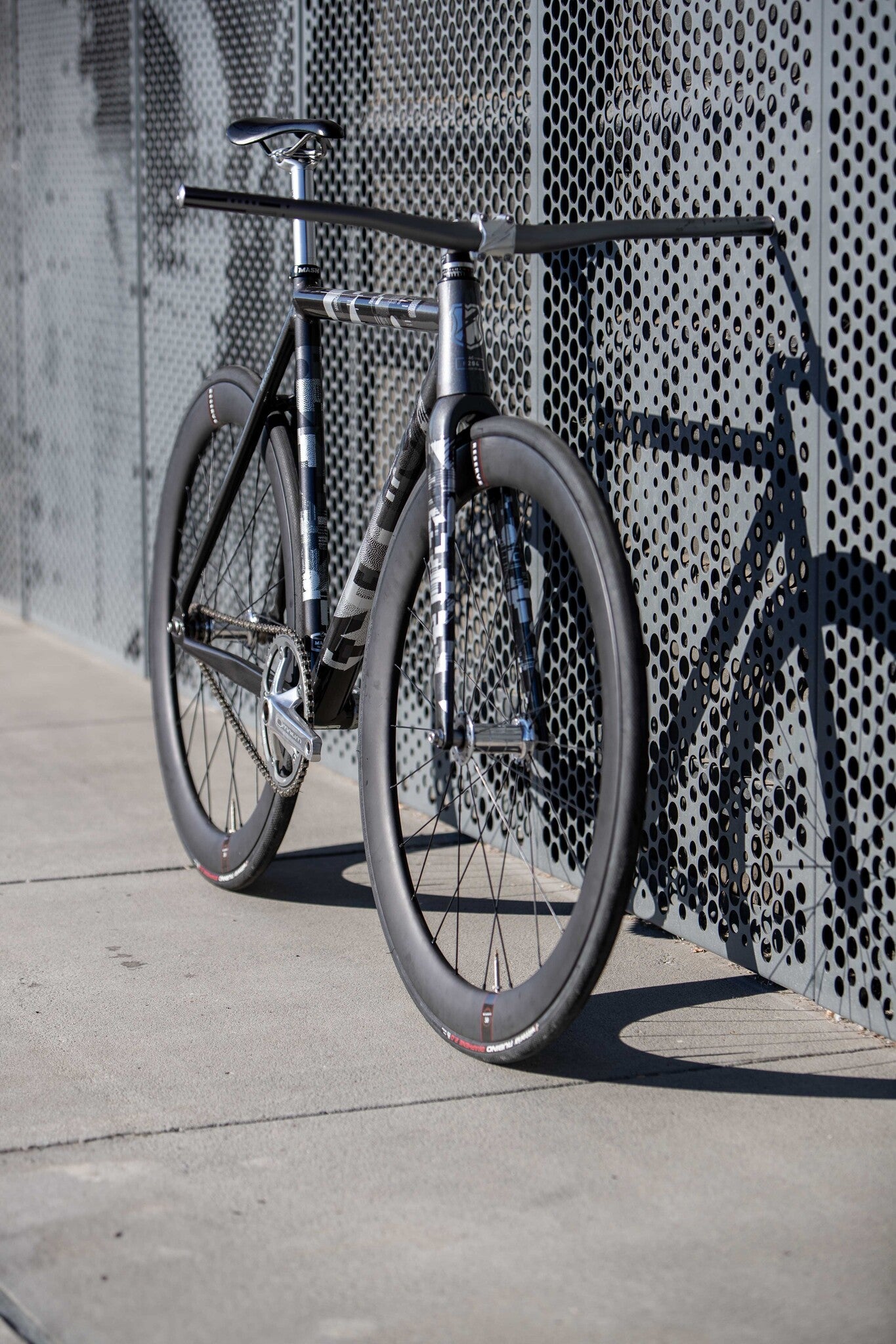 MASH AC-4 Frameset Charcoal