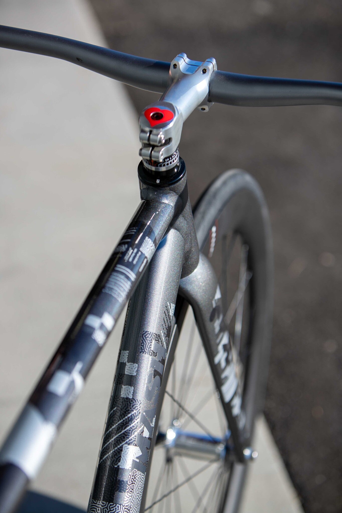 MASH AC-4 Frameset Charcoal