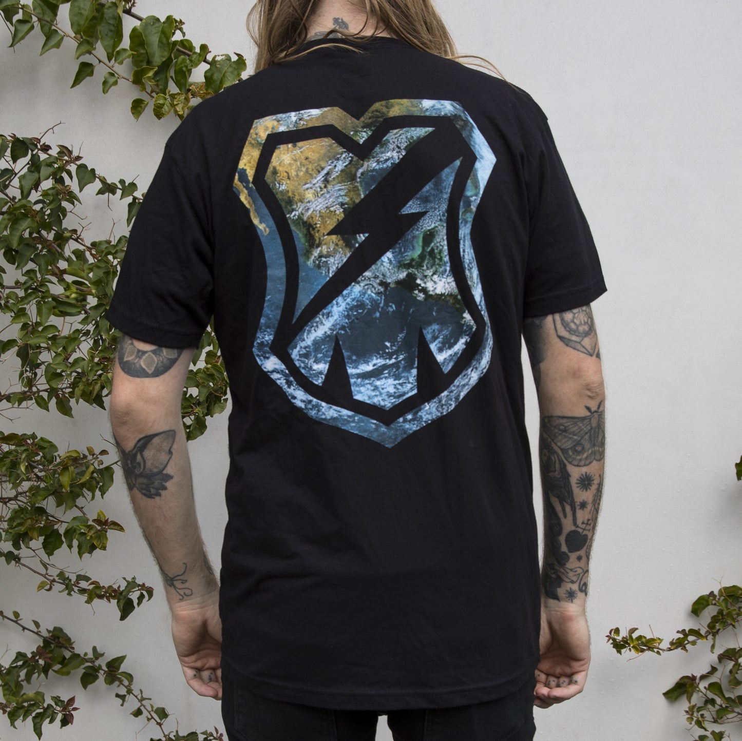 Earth Shirt Black