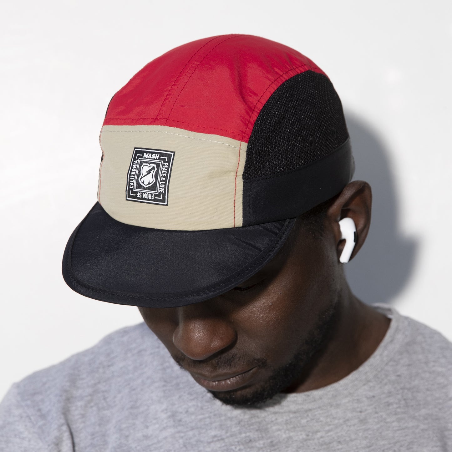 MASH FOLDABLE HAT Black Tan Red