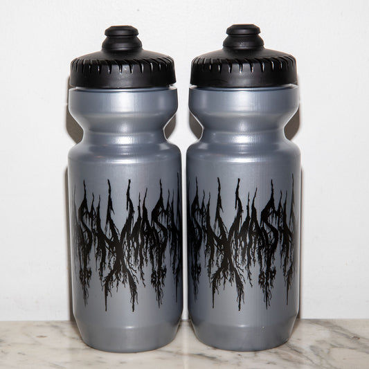 MASH Darkness 22oz Purist Bottle Silver