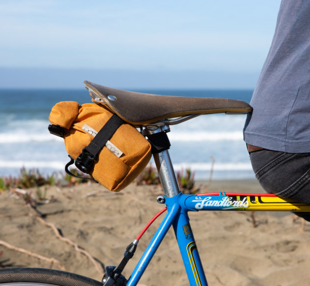 OUTER SHELL Saddle Bag